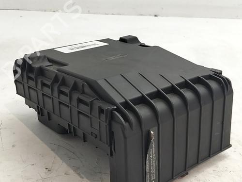Fuse box VW GOLF V (1K1) 2.0 TDI | BP39429553E1 - Image 3