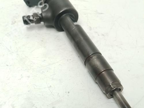 Inyector Inyector ALFA ROMEO 147 (937_) 1.9 JTDM 8V (937.AXD1A, 937.AXU1A, 937.BXU1A) (120 hp) 39767159 39767159