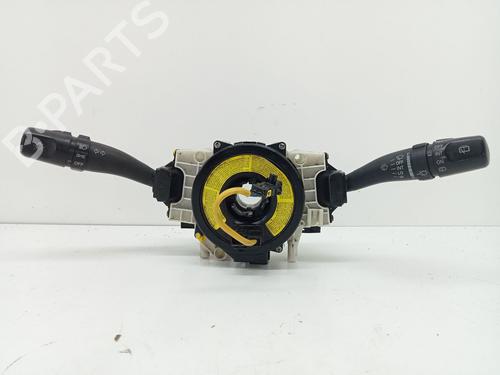 Used Headlight switch HYUNDAI SANTA FÉ I (SM) 2.4 16V 4x4 (146 hp) 27557316