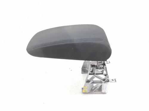 Used Armrest / Center console AUDI A3 Sportback (8VA, 8VF) 2.0 TDI (150 hp) 28179120