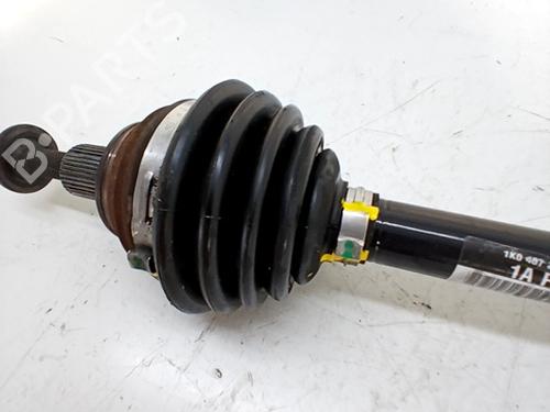 Used Left front driveshaft VW GOLF VI (5K1) 1.4 (80 hp) 29556894