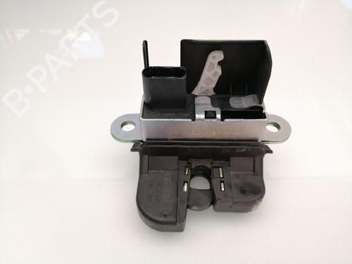 Tailgate lock VW GOLF VII (5G1, BQ1, BE1, BE2) 1.5 TSI | BP23385447C101 