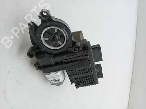 Rudehejsemotor forskærm højre CITROËN C4 Grand Picasso I (UA_) 2.0 HDi 138 (136 hp) 23359187