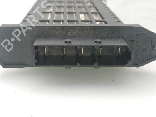 Used Heater resistor RENAULT KADJAR (HA_, HL_) 1.2 TCe 130 (HLMR) (130 hp) 23652318