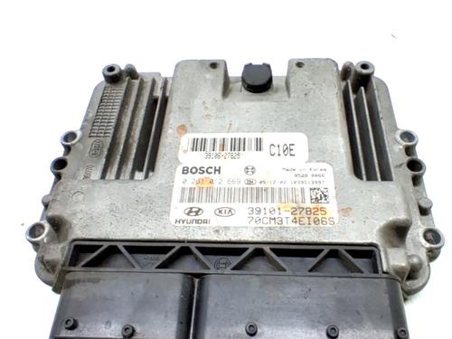 Centralina do motor HYUNDAI SANTA FÉ II (CM) 2.2 CRDi GLS 4x4 (150 hp) 31700837