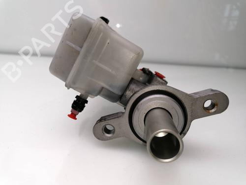 Used Brake master cylinder DACIA DOKKER MPV (KE_) 1.5 dCi / Blue dCi 75 (KEAJ, KEAH, KEJW) (75 hp) 23420517
