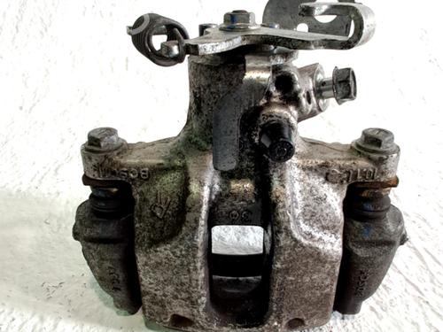 Used Right rear brake caliper TOYOTA AURIS Estate (_E18_) 1.8 Hybrid (ZWE186_, ZWE186R, ZWE186H) (136 hp) 31701668