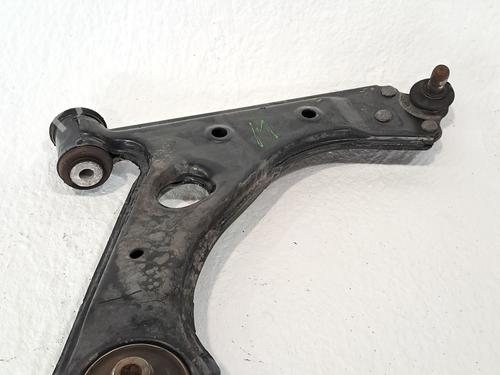 Used Right front suspension arm OPEL CORSA D (S07) 1.3 CDTI (L08, L68) (90 hp) 26233618