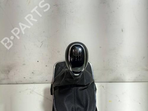 Used Gear lever OPEL INSIGNIA A Saloon (G09) 2.0 CDTI (69) (131 hp) 25986972