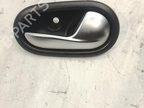 Used Rear right interior door handle Rear right interior door handle 38419963 38419963