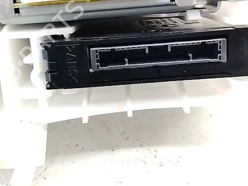 Comfort control module TOYOTA RAV 4 IV (_A4_) 2.5 Hybrid (AVA42_) | BP37726885M56 - Image 2