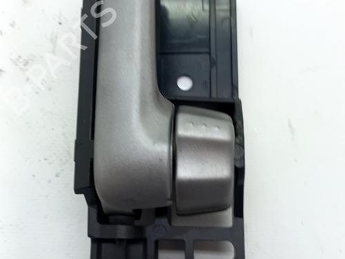 Høyre bak invendig håndtak SUZUKI SWIFT III (MZ, EZ) 1.3 DDiS (RS413D) (69 hp) 31286812