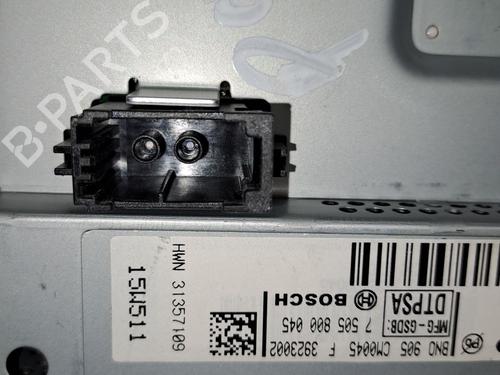 Radio VOLVO V40 Hatchback (525) D2 | BP23371280E6 