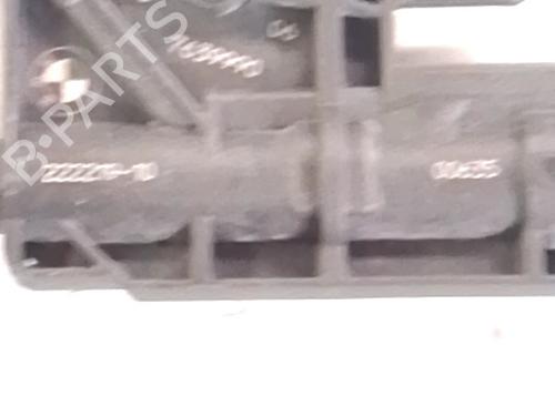 Injector MINI MINI COUNTRYMAN (F60) Cooper SE | BP31153127M100