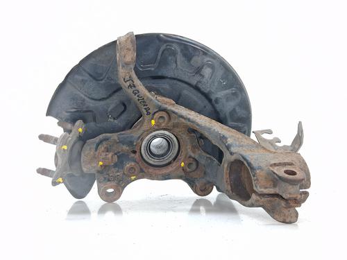 Used Left front steering knuckle AUDI A3 Sportback (8VA, 8VF) 2.0 TDI (150 hp) 28956901