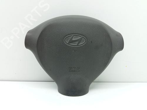 Used Driver airbag HYUNDAI SANTA FÉ I (SM) 2.4 16V 4x4 (146 hp) 27557221