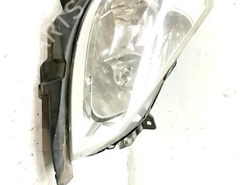 Used Right headlight Right headlight RENAULT CLIO III (BR0/1, CR0/1) 1.5 dCi (BR17, CR17) (86 hp) 34508159 34508159