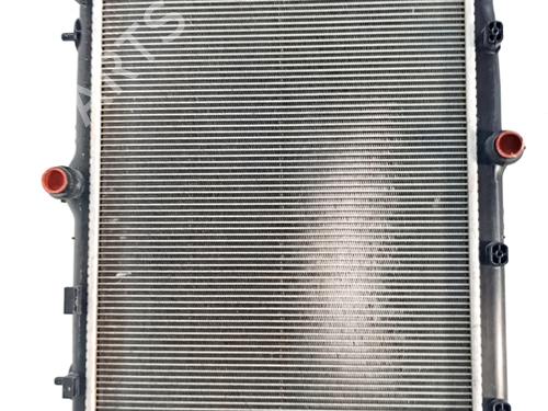 Used Water radiator Water radiator OPEL CORSA F (P2JO) 1.2 Turbo Hybrid (68) (136 hp) 32410924 32410924