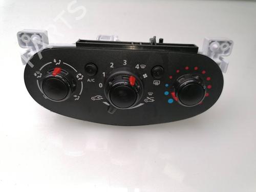 Used Climate control DACIA SANDERO II 1.5 dCi 75 / Blue dCi 75 (B8JW, B8M4, B8AH, B8M7, B8M6) (75 hp) 23652234