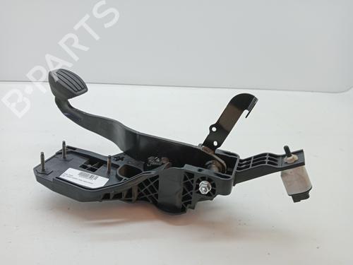 Used Break pedal OPEL VIVARO C Van (K0) 1.5 (102 hp) 23345331