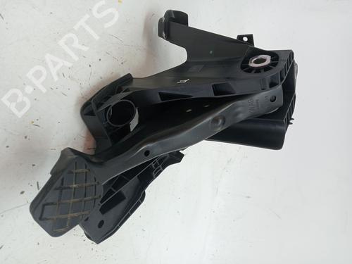 Used Break pedal VW GOLF VII (5G1, BQ1, BE1, BE2) 1.6 TDI (110 hp) 23286385