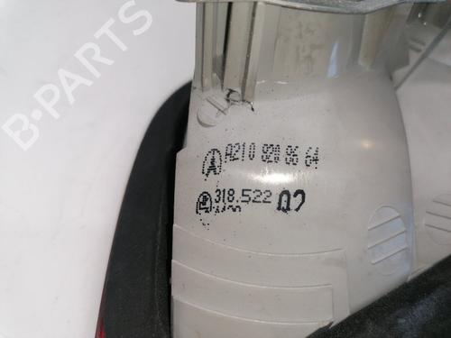 Right taillight MERCEDES-BENZ E-CLASS (W210) E 320 CDI (210.026) | BP25613753C35