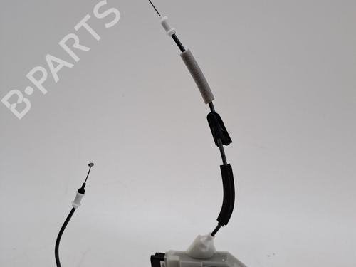 Used Front left lock OPEL CORSA F (P2JO) 1.2 (68) (101 hp) 23364371