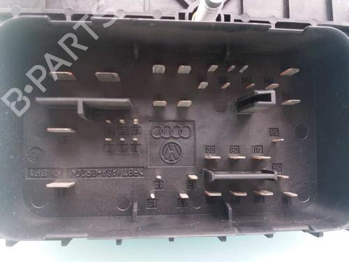 Sikringsdåse VW PASSAT B6 (3C2) 1.6 FSI (115 hp) 25346630