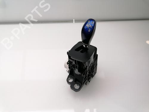 Used Gear lever TOYOTA PRIUS PLUS (_W4_) 1.8 Hybrid (ZVW40W, ZVW41W) (136 hp) 23420361