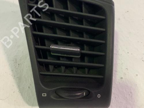 Used Air vent Air vent MERCEDES-BENZ CLK Convertible (A208) CLK 200 (208.435) (136 hp) 33772475 33772475