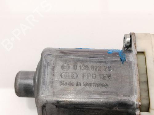 Right front window motor FORD FOCUS II (DA_, HCP, DP) 2.0 TDCi | BP23378843E20 