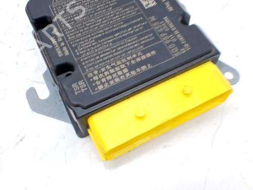 Used ECU airbags ECU airbags VW GOLF VII (5G1, BQ1, BE1, BE2) 1.6 TDI (105 hp) 33764399 33764399