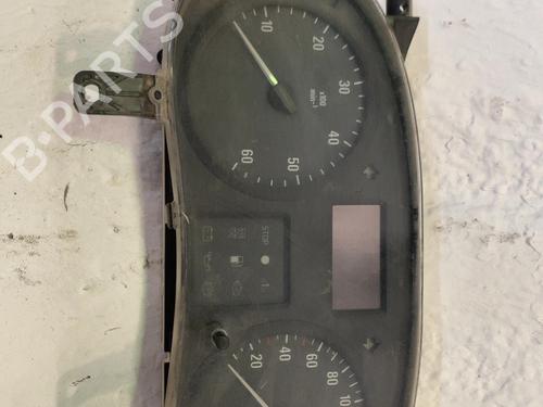 Used Instrument cluster Instrument cluster OPEL VIVARO A Van (X83) 1.9 DTI (F7) (101 hp) 33773120 33773120