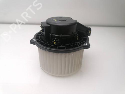 Używane Silniczek dmuchawy nagrzewnicy HYUNDAI BAYON (BC3) 1.2 MPI (84 hp) 27292693