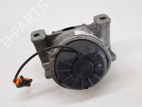 Used Engine mount AUDI A4 B8 (8K2) 2.0 TDI (136 hp) 24108310