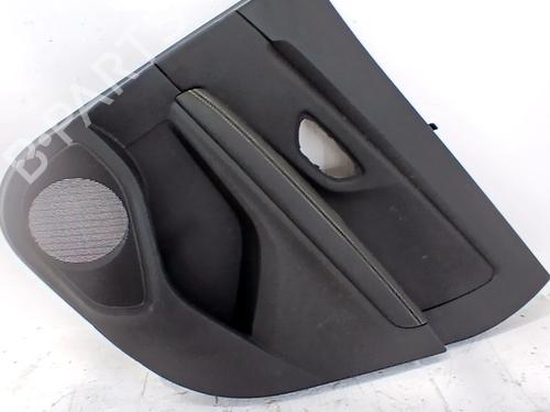Bageste højre beklædning Bageste højre beklædning RENAULT GRAND SCÉNIC IV (R9_) 1.3 TCe 140 (R9NB) (140 hp) 36666388 36666388