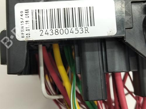 Fuse box RENAULT MEGANE IV Hatchback (B9A/M/N_) 1.3 TCe 140 (B9NB) | BP38419067E1 - Image 2