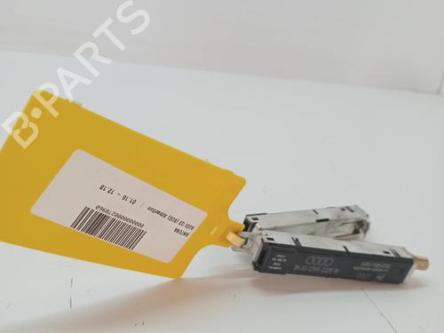 Used Antenna/Base AUDI Q3 (8UB, 8UG) 1.4 TSI (150 hp) 23339284
