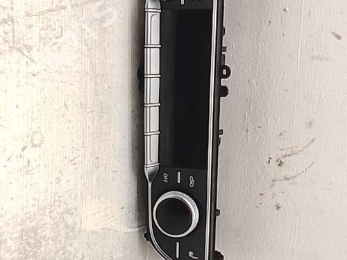 Used Climate control Climate control AUDI A4 B9 Avant (8W5, 8WD) 2.0 TDI (150 hp) 36666485 36666485