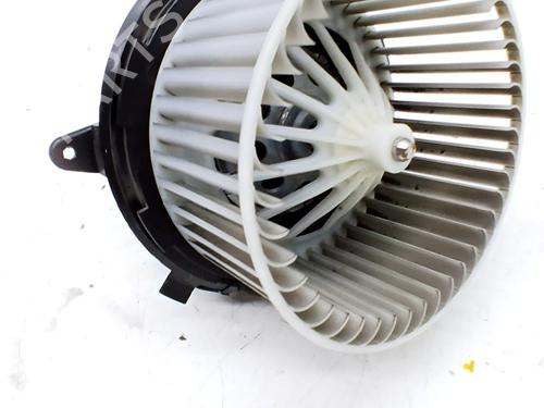 Used Heater blower motor Heater blower motor CITROËN C3 AIRCROSS II (2R_, 2C_) 1.5 BlueHDi 110 (110 hp) 34154531 34154531