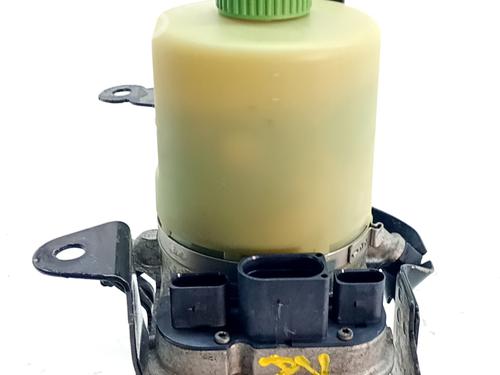 Pompe de direction assistée SEAT IBIZA IV (6J5, 6P1) 1.4 TDI (80 hp) 32105395