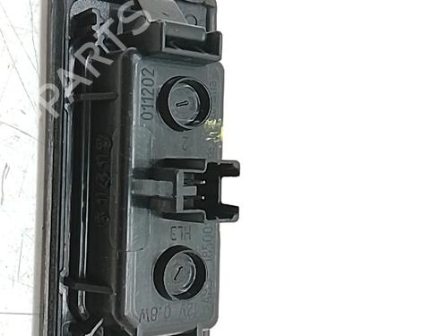 Licence plate light VW TOURAN (1T3) 1.4 TSI | BP33766419I40 - Image 2
