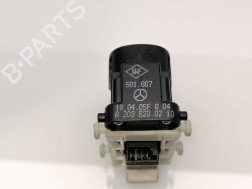 Right front window switch MERCEDES-BENZ C-CLASS Coupe (CL203) C 220 CDI (203.708) | BP23457780I26 