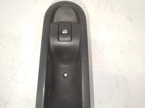 Used Right rear window switch Right rear window switch 37591432 37591432