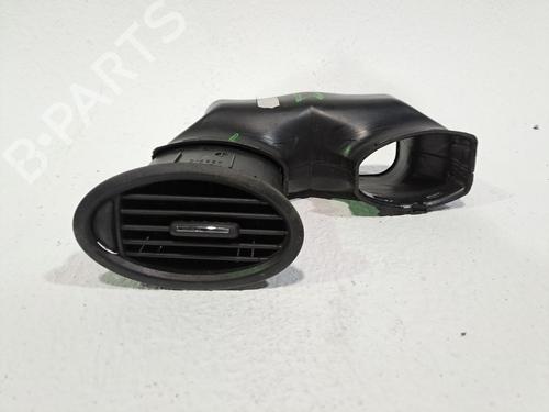 Used Air vent MERCEDES-BENZ A-CLASS (W168) A 170 CDI (168.009, 168.109) (95 hp) 24586728