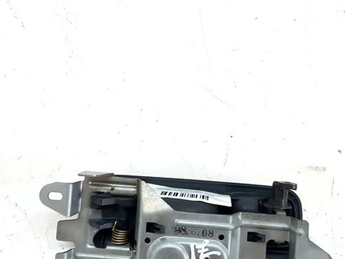 Used Front left interior door handle HONDA CIVIC VI Hatchback (EJ, EK) 1.4 i S (EJ9) (90 hp) 29500119