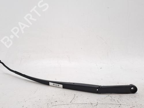 Used Front windshield wiper arm KIA NIRO II (SG2) 1.6 GDi Hybrid (141 hp) 28142109