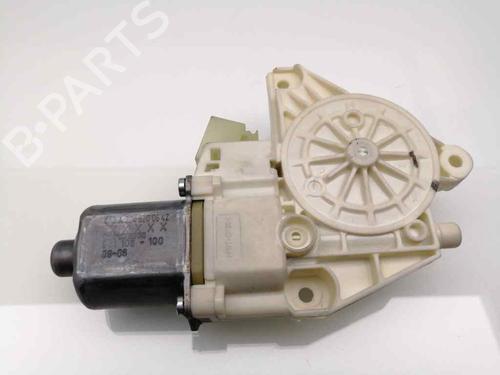 Used Right rear window motor MERCEDES-BENZ C-CLASS (W204) C 220 CDI (204.002) (170 hp) 23856783