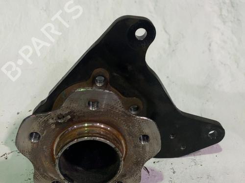 Used Left rear steering knuckle Left rear steering knuckle RENAULT KADJAR (HA_, HL_) 1.3 TCe 140 (HLNB, HLN1) (140 hp) 35752704 35752704