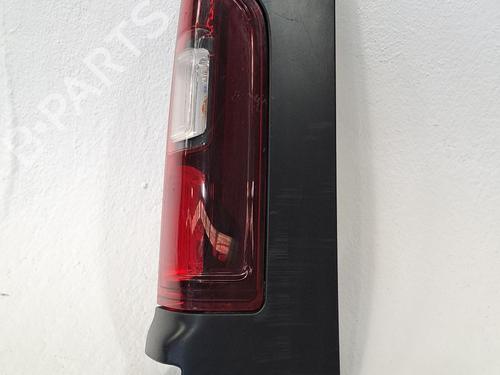 Used Right taillight RENAULT TRAFIC III Van (FG_) 1.6 dCi 95 (FGMJ, FGMR) (95 hp) 27463254